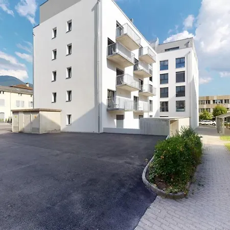 Furnished Studio #007 - Swiss Апартаменты *